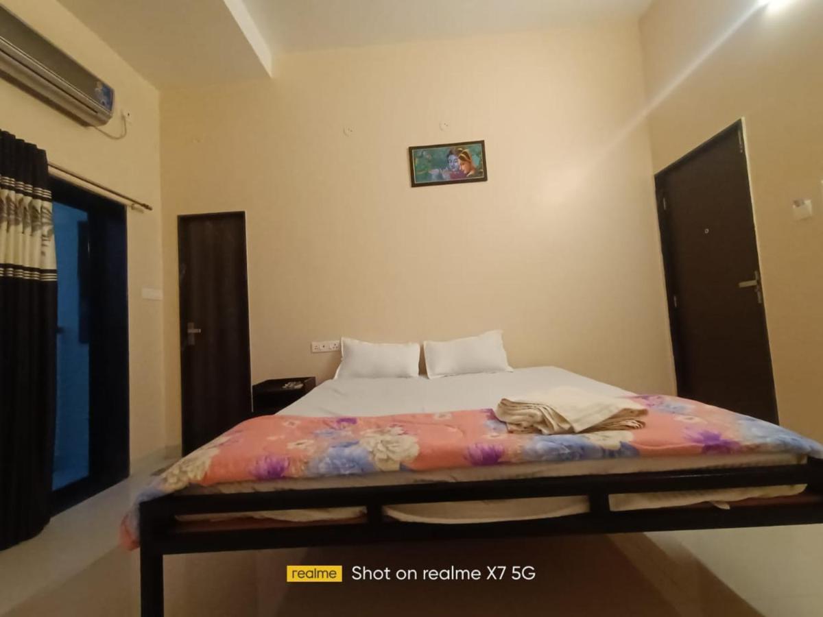 Hotel Hariram Tower Wardha Bagian luar foto