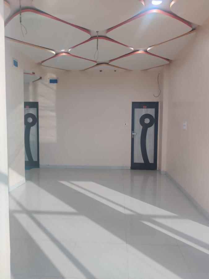Hotel Hariram Tower Wardha Bagian luar foto