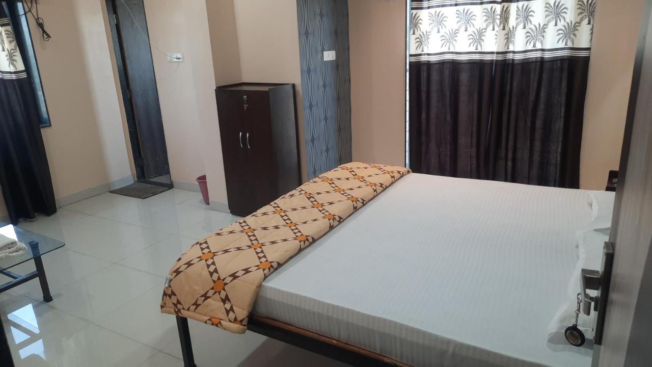 Hotel Hariram Tower Wardha Bagian luar foto